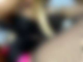 Live cam show with laura-fit - Italian on Camsoda | colombia