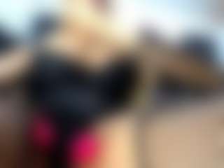 Live cam show with laura-fit - Indian on xheatlive.com | colombia