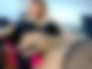 laura-fit's Live Sex Cam Show