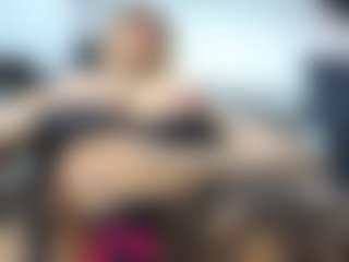 laura-fit's Live Sex Cam Show