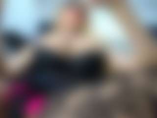 Live cam show with laura-fit - Dominican on livesuperchat.net