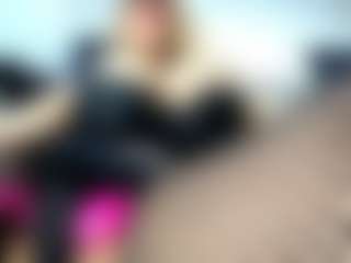 Live cam show with laura-fit - Implants on Fling VIP Chat