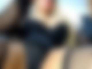 laura-fit's Live Sex Cam Show
