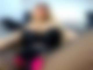 laura-fit's Live Sex Cam Show