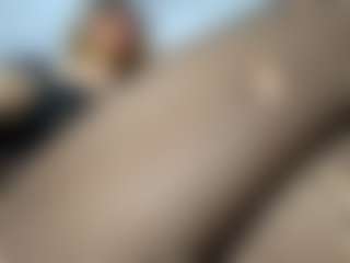Live cam show with laura-fit - African on Streamer API | colombia