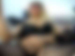 Live cam show with laura-fit - Young Adult on Soda Cam