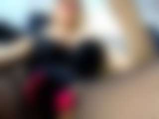 Live cam show with laura-fit - Blonde Hair on CSO-WL