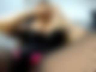 Live cam show with laura-fit - Indian on Camsoda | colombia