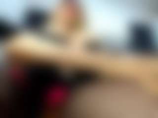 laura-fit's Live Sex Cam Show