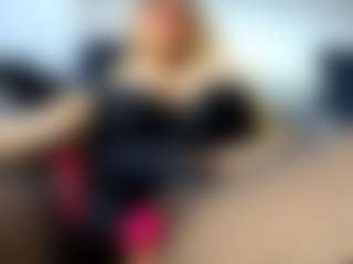 Live cam show with laura-fit - Dominican on Camming Site
