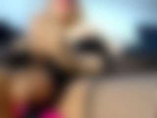 Show in cam erotica live di laura-fit