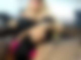 Live cam show with laura-fit - Japanese on anonymated.com | colombia