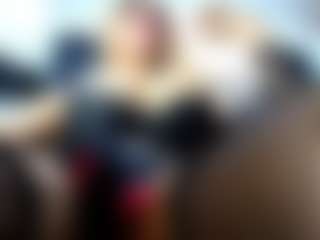 Live cam show with laura-fit - African on SinfulBabes | colombia