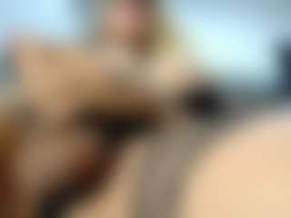 laura-fit's Live Sex Cam Show