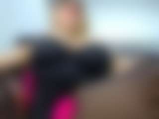 Live cam show with laura-fit - Japanese on justonemore.cc | colombia