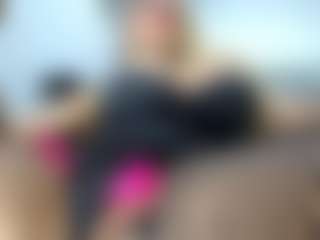 laura-fit's Live Sex Cam Show