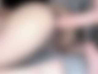 Live cam show with BlairNymph - Ball Sucking on AdultVida.com