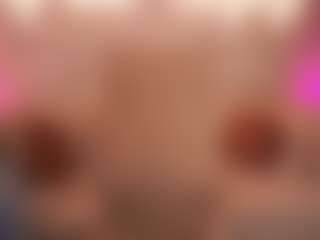 Live cam show with CuteeFoxy - Red Hair on xplaylive.com