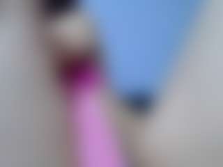 lunatamara's Live Sex Cam Show