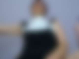 Live cam show with lunatamara - Middle Aged on xblisslive.com