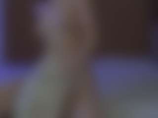 Live cam show with Xonalenei - Moan on Camsoda