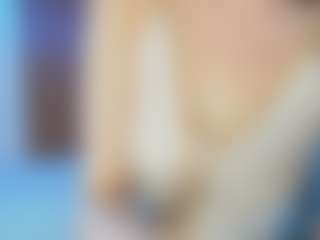 Live cam show with Xonalenei - Tongue on slutload