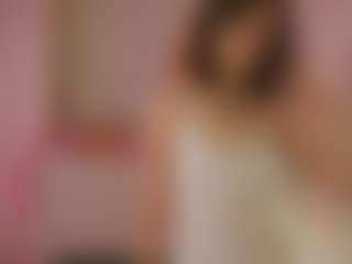 Live cam show with Xonalenei - Body Massage on AdultVida.com