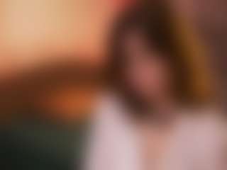 Live cam show with Xonalenei - Teasing on SmokeAndPoke