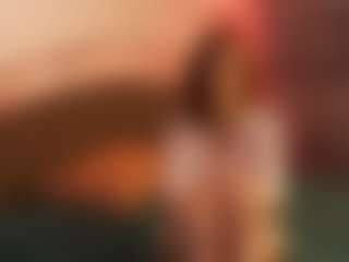 Live cam show with Xonalenei - Tongue on Gym Cam Girls