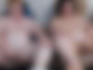 BertieAdeline's Live Sex Cam Show