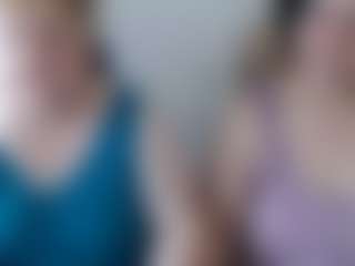BertieAdeline's Live Sex Cam Show