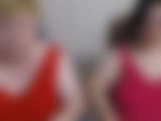 Live cam show with BertieAdeline - Eating Pussy on xplaylive.com