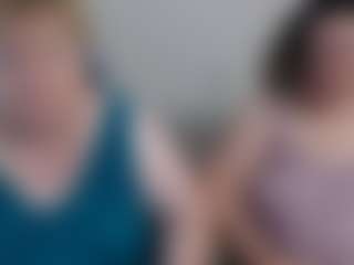 BertieAdeline's Live Sex Cam Show