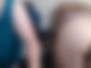 Live cam show with BertieAdeline - Fingering on Hubzter Live