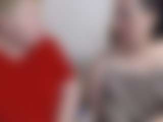 Live cam show with BertieAdeline - Spank MILF on Camsoda