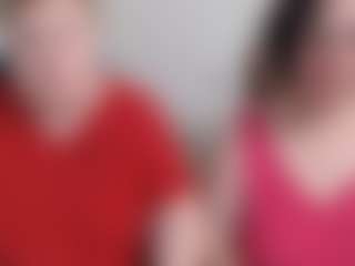 Live cam show with BertieAdeline - Shaved Pussy on Fling VIP Chat