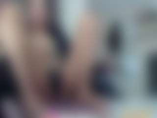roxxyroxan's Live Sex Cam Show