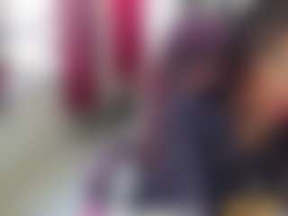 roxxyroxan's Live Sex Cam Show