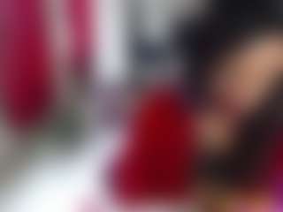 roxxyroxan's Live Sex Cam Show