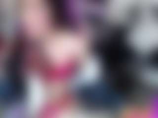 roxxyroxan's Live Sex Cam Show
