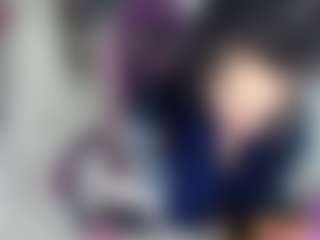 roxxyroxan's Live Sex Cam Show