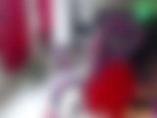 roxxyroxan's Live Sex Cam Show