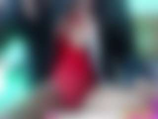 roxxyroxan's Live Sex Cam Show