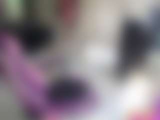 roxxyroxan's Live Sex Cam Show