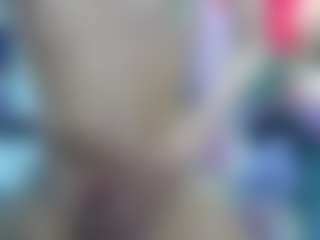 Live cam show with roxxyroxan - Japanese on fapnchat | colombia