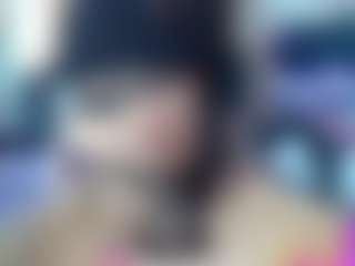 roxxyroxan's Live Sex Cam Show