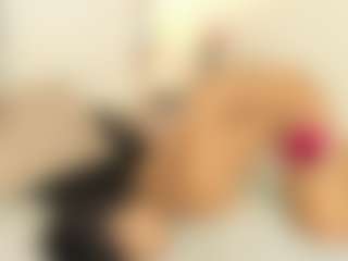 Live cam show with Bellaa-Joness - Submissive on Camsoda