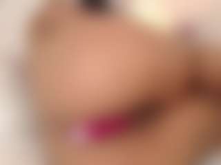 Bellaa-Joness's Live Sex Cam Show