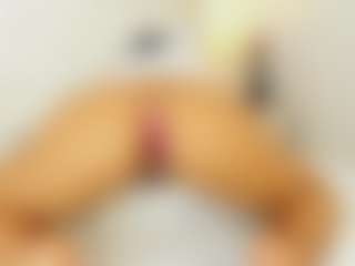 Bellaa-Joness's Live Sex Cam Show