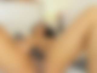 Live cam show with Bellaa-Joness - Black Dildo on Dolls Live | colombia
